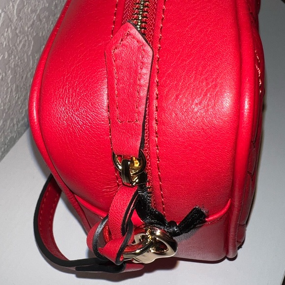 ❤️‍🔥Valentino Mario Valentino Amel Diamond Leather Crossbody - Picture 11 of 13
